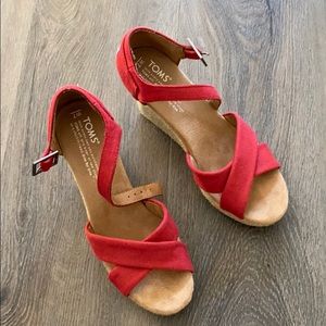 Toms Wedges